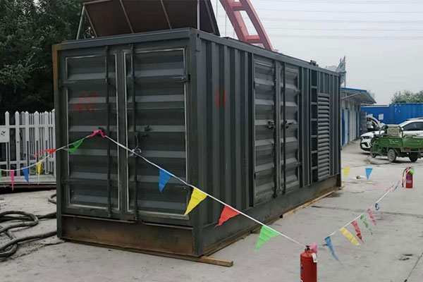 咸丰发电机租赁空气滤清器多久更换一次？